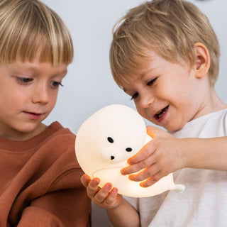 Seal Silicone Lamp with Remote - White