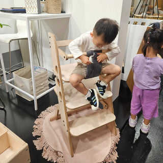 Montessori Learning Tower, Kitchen Helper - Louis